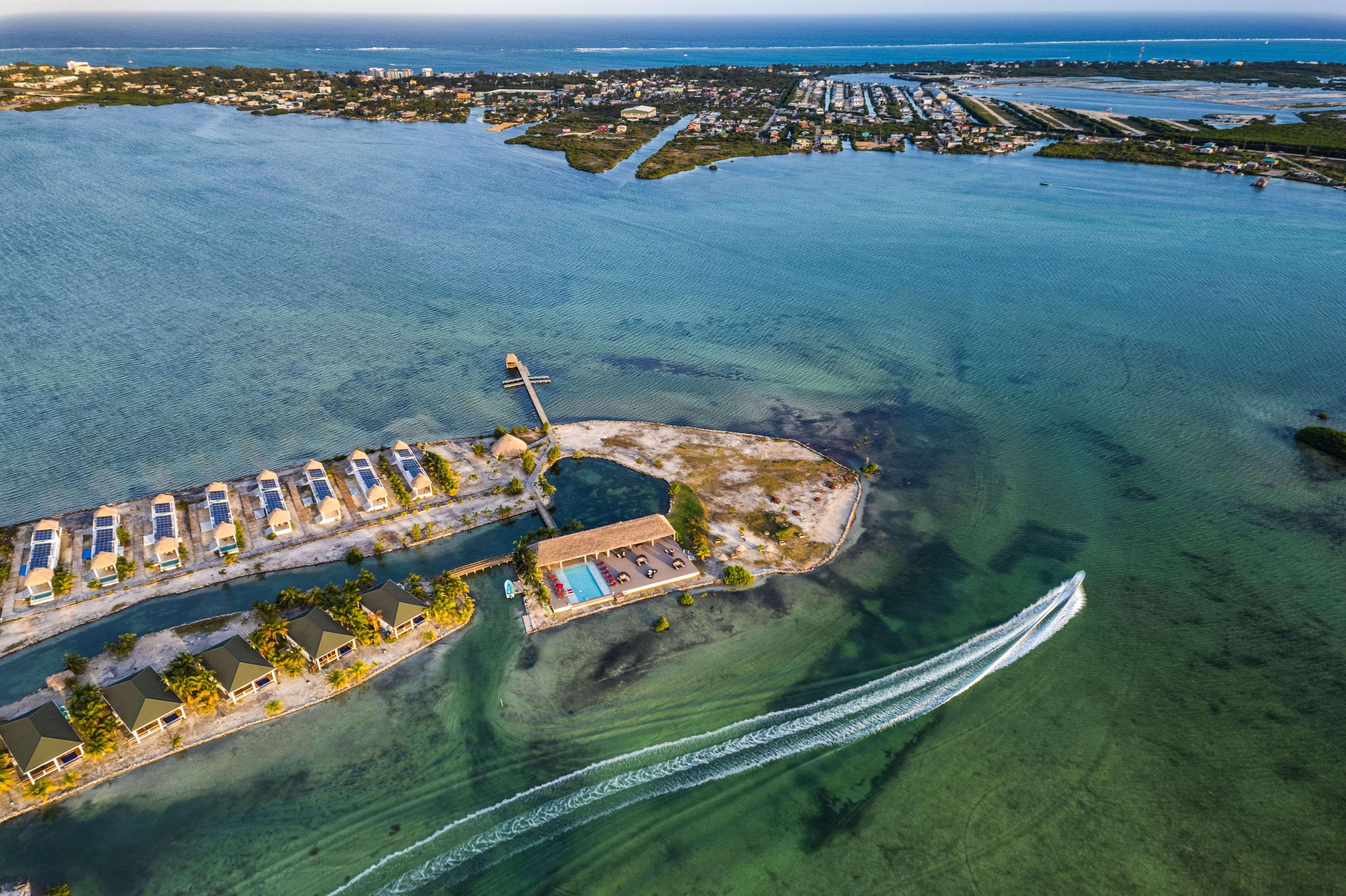 Turtle Island Resort San Pedro  Exterior foto