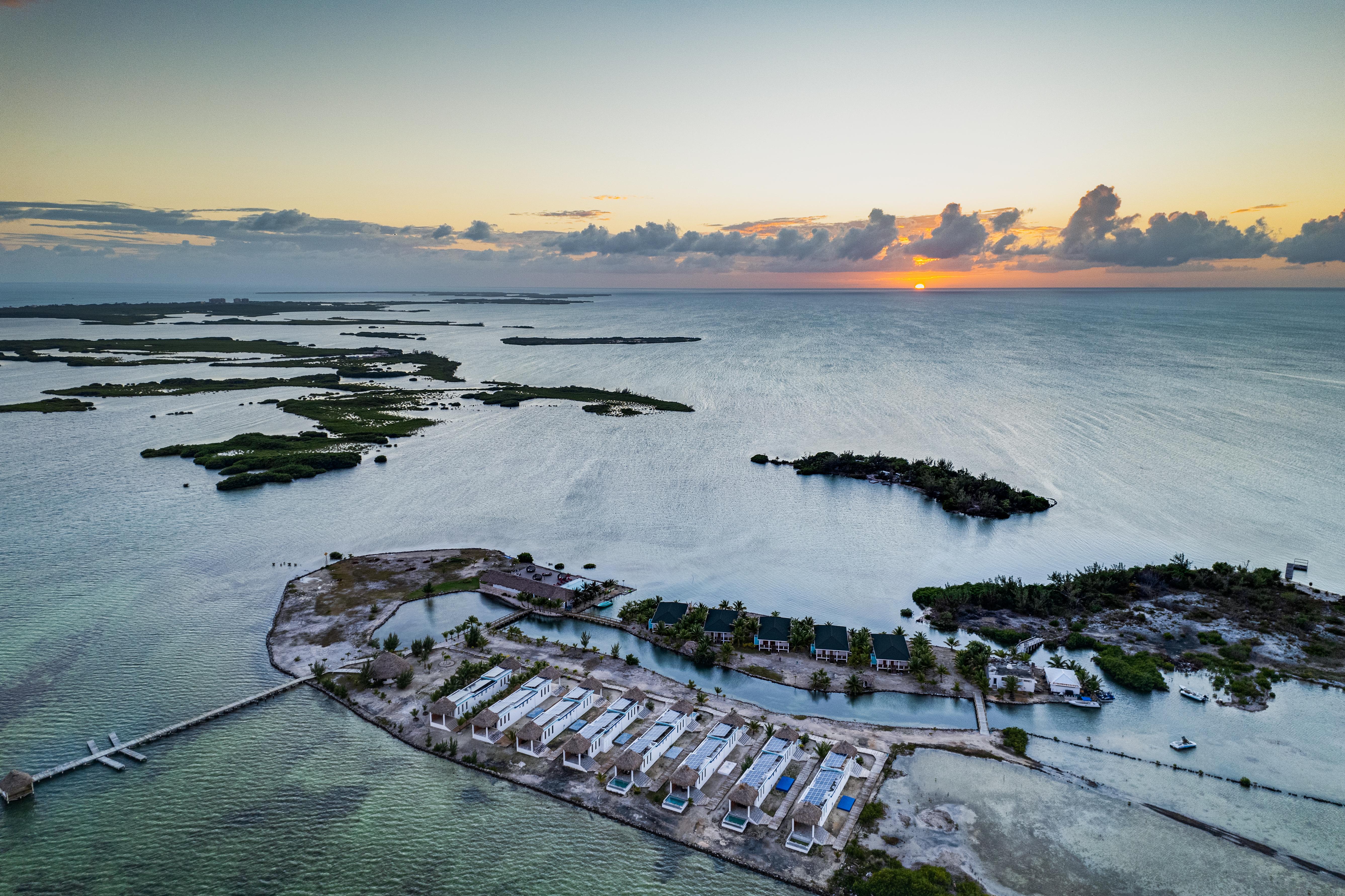 Turtle Island Resort San Pedro  Exterior foto